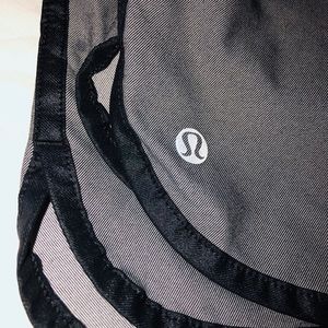 Classy black & grey vintage lululemon shor…